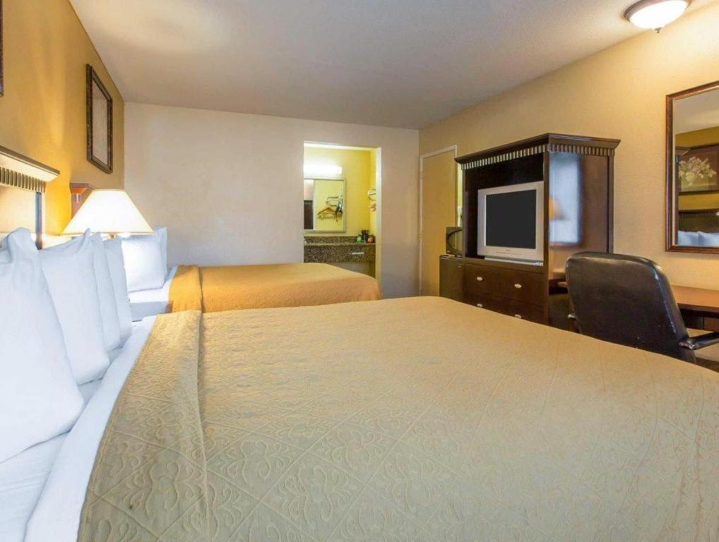 סן ברנרדינו Quality Inn מראה חיצוני תמונה