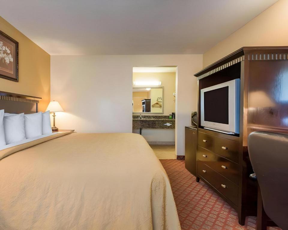 סן ברנרדינו Quality Inn מראה חיצוני תמונה