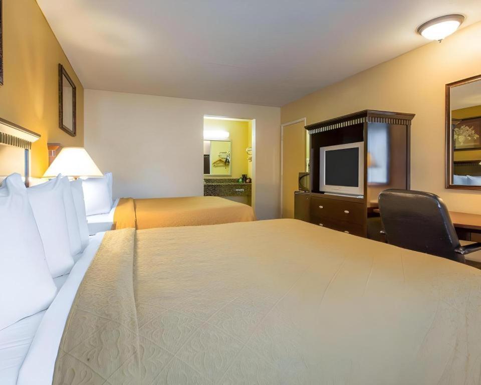 סן ברנרדינו Quality Inn מראה חיצוני תמונה