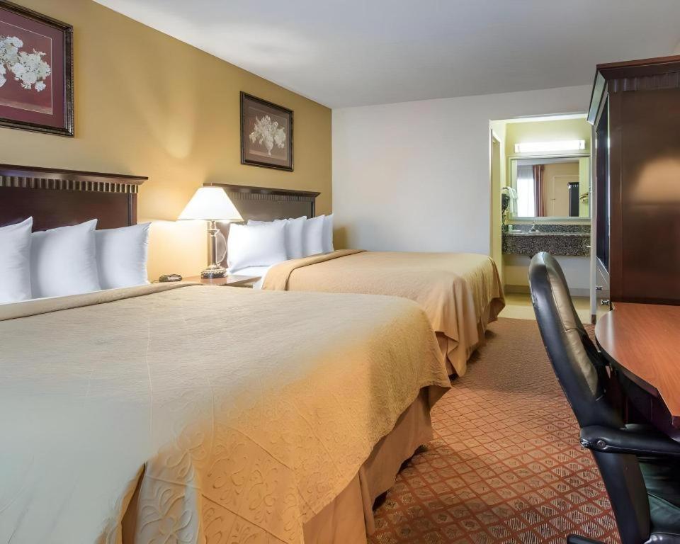 סן ברנרדינו Quality Inn מראה חיצוני תמונה